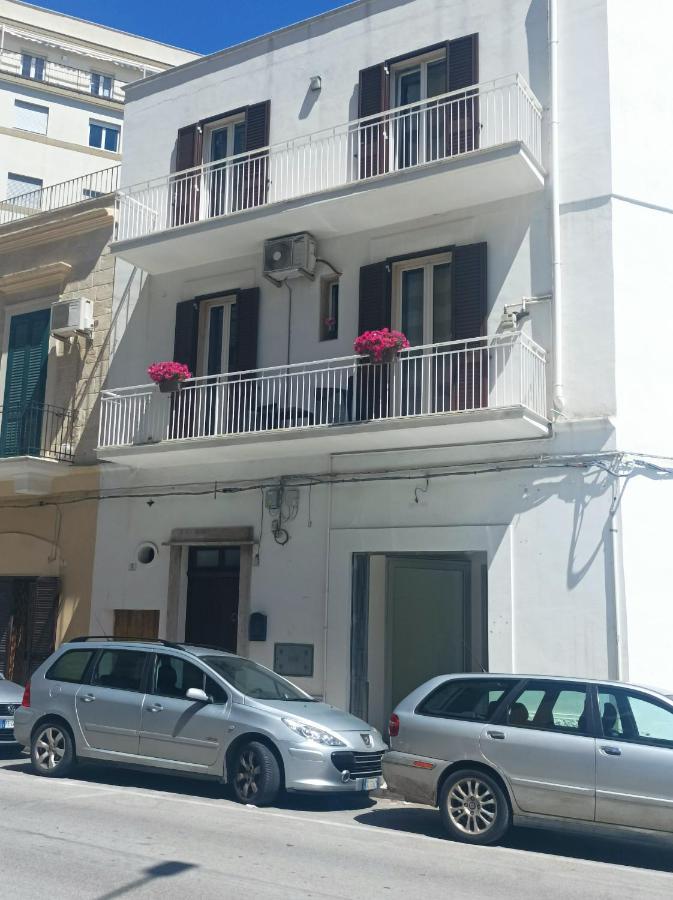 Apartamento Civico 3 Monopoli Exterior foto